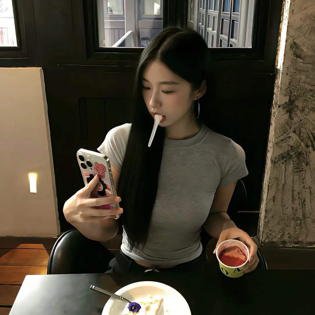 像恶魔的女人